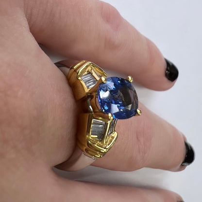 ANILLO BRILLANTES Y ZAFIRO Oro blanco Y Amarillo de 18 kilates