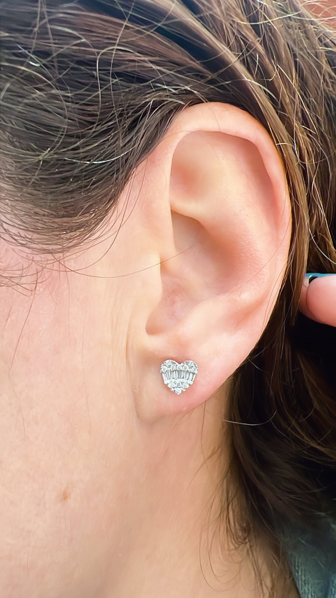 PENDIENTES de DIAMANTES y en Forma de corazón Oro Blanco de 18 kilates Pendiente de Oro blanco de 18 kilates: