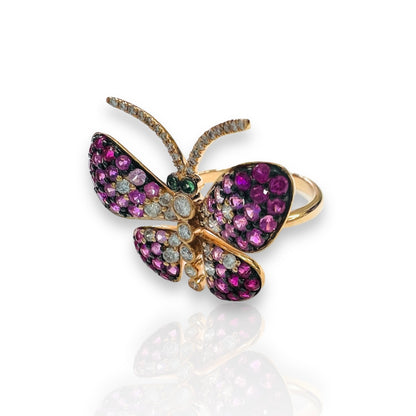 ANILLO en forma de Mariposa Brillantes, Esmeraldas y Rubís en Oro Rosa de 18 kilates