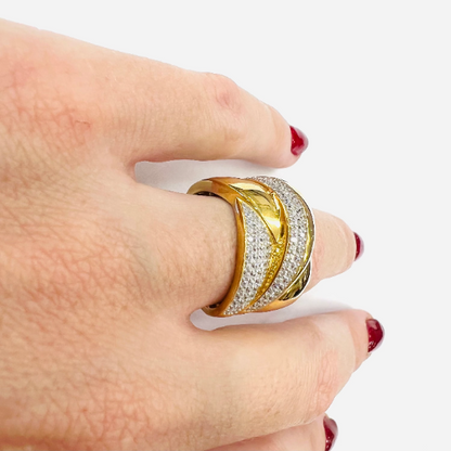 ANILLO Oro Amarillo de 18 Kilates y Circonita, ajustable a la medida que desee