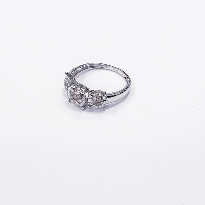 ANILLO DIAMANTES 0.40K y ORO Blanco 18 kilates