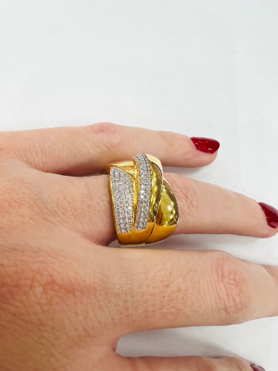 ANILLO Oro Amarillo de 18 Kilates y Circonita, ajustable a la medida que desee