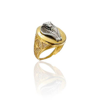 ANILLO SELLO Ovalado Cobra, Anillo Oro 18 Kilates 9.40 Gramos, Sello de Oro Amarillo  y Blanco 18 Kilates, Talla ajustable