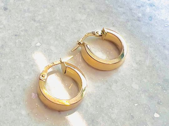 Argollas de Oro Amarillo de 18 kilates, Aretes Oro, Aros mujer, Argollas de Oro, 18 kilates, 1.75 gramos