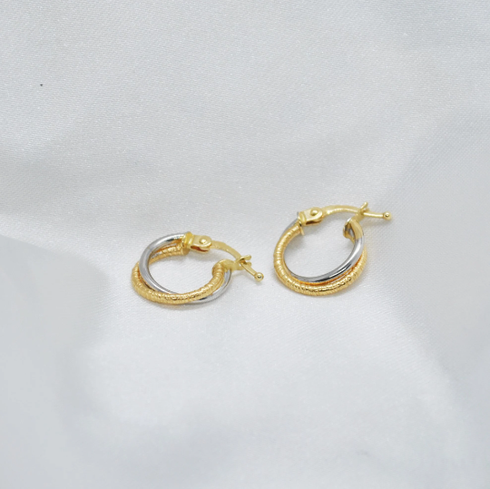 ARGOLLAS De ORO Amarillo y Blanco 18K, Pendientes de ORO, Aros Oro  bicolor 18k, Aretes 18 Kilates, Peso 1.25 gramos