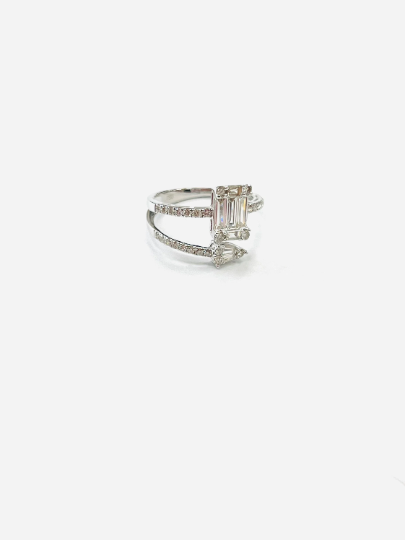 ANILLO DIAMANTES Oro Blanco MUJER, Oro Brillantes baguette, Anillo con brillantes, 2.8 gramos, 36 diamantes y oro blanco de 18 k