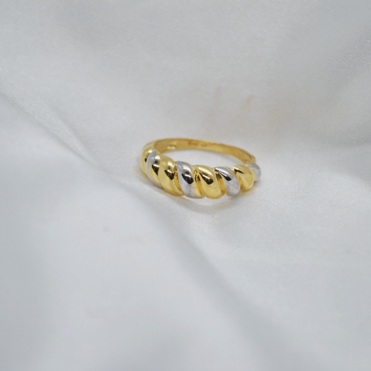 ANILLO Oro Blanco y Amarillo de 18 Kilates ajustable a la medida que desee, Anillos de 18 kilates , 2.5 gramos, Anillos de dos Oros