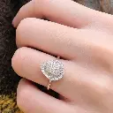 ANILLO DIAMANTES en forma de Gota Oro Blanco 18k