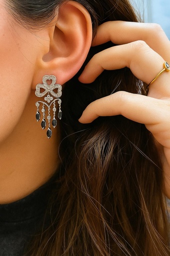 [P 1058] PENDIENTES de Zafiros y Brillantes en Oro blanco 18 kilates