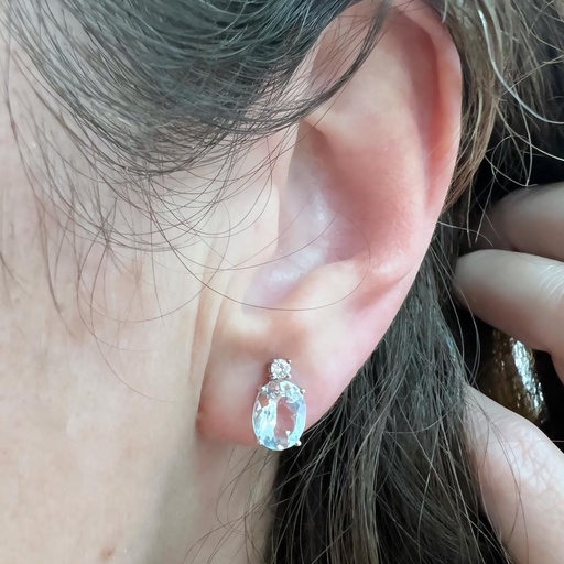 [P1116] Precioso Pendientes de Aguamarinas Ovales y Brillantes en Oro Blanco de 18 k