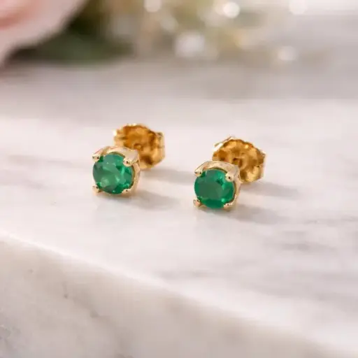 [P 65] PENDIENTES de Oro Amarillo de 18 kilates con Esmeralda 
