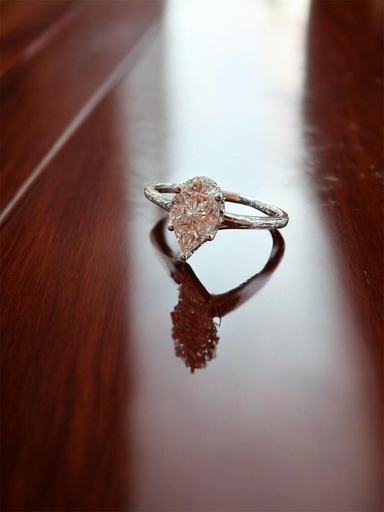 [An 220] ANILLO DIAMANTES en forma de Gota Oro Blanco 4 Brillantes en 1 anillo